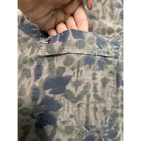 Tommy Hilfiger XL Shirt Men's 00s Floral Camo Button Up Hawaii Y2K Vintage - Picture 3 of 11